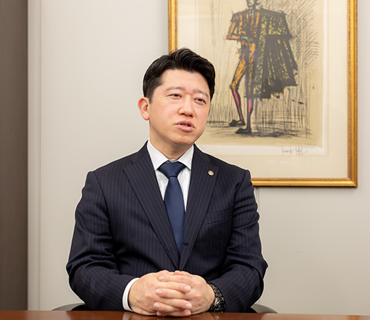 家族で事務所を運営するメリットは？